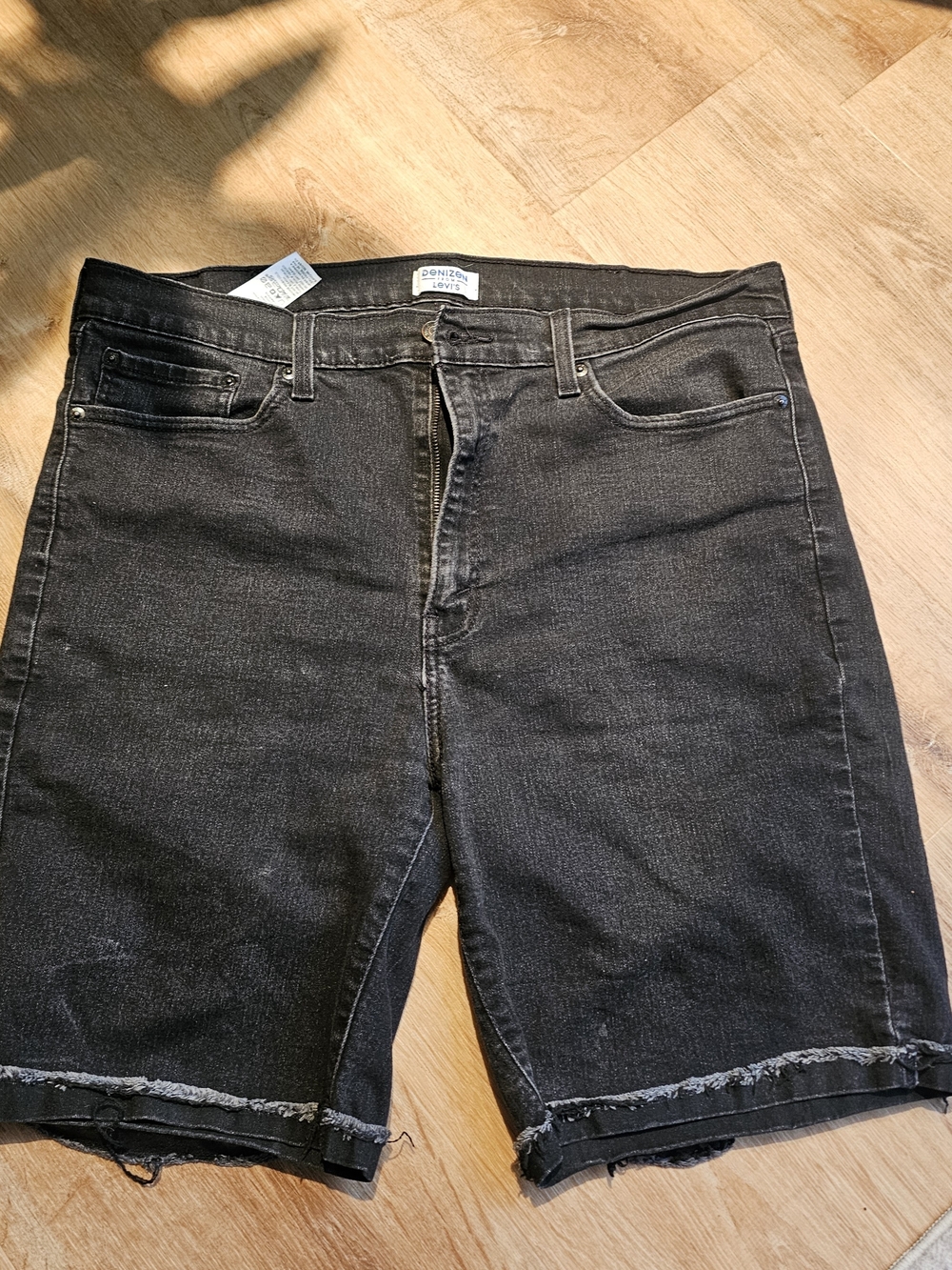 Mens Denizen From Levis Black Denim Shorts Size 38 Summer Outdoors